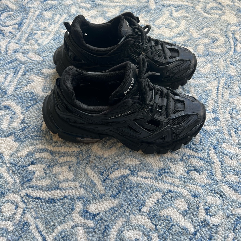 Balenciaga Track 2 Sneakers - Picture 5 of 16